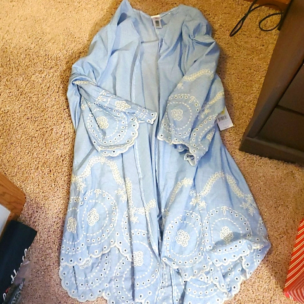 Long light blue coverup with pattern